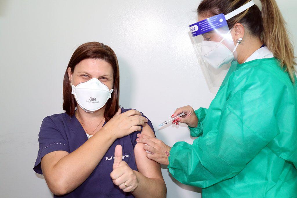 Coronavírus: Saúde de Três Lagoas inicia amanhã a 2ª dose de vacina para profissionais da saúde e 1ª para idosos de 85 a 89 anos