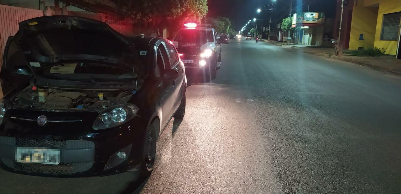 PM apreende carro que foi entregue ao credor após pagamento de dívida de R$ 23 mil PM apreende carro que foi entregue ao credor após pagamento de dívida de R$ 23 mil