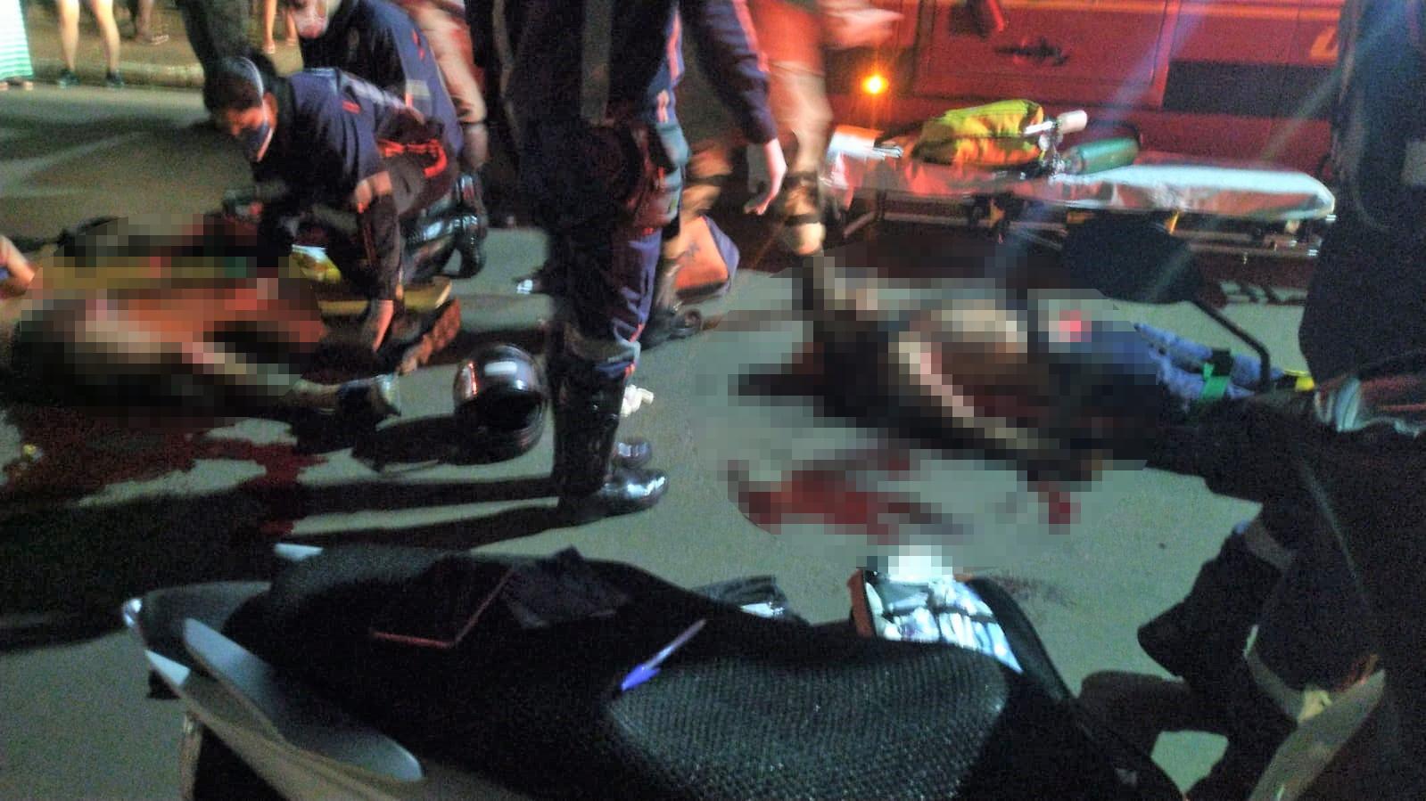 Assaltantes baleados por policial militar estavam com arma de brinquedo Assaltantes baleados por policial militar estavam com arma de brinquedo