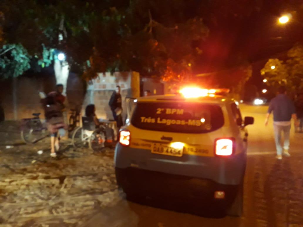 Fiscalização cancela festas com aglomeração, realiza abordagens e atendimento de denúncias por descumprimento de decretos Fiscalização cancela festas com aglomeração, realiza abordagens e atendimento de denúncias por descumprimento de decretos