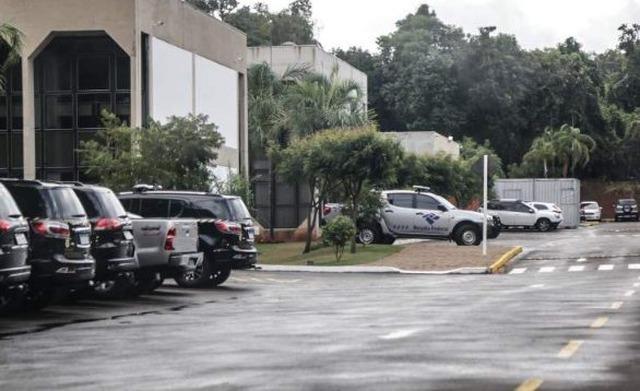 PF e Receita cumprem mandados de investigação do STJ no TCE-MS PF e Receita cumprem mandados de investigação do STJ no TCE-MS