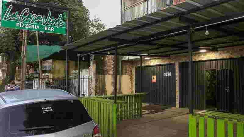 Polícia paraguaia fecha pizzaria que fazia entrega de maconha e cocaína Polícia paraguaia fecha pizzaria que fazia entrega de maconha e cocaína