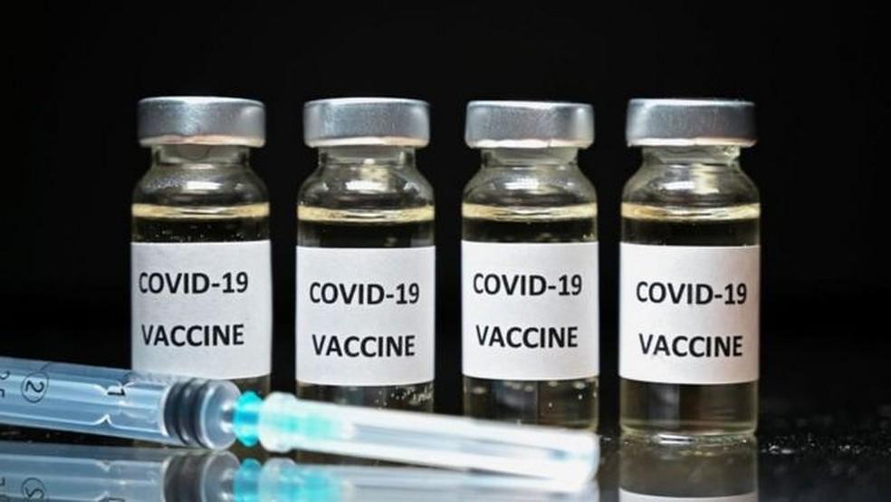 Com cidade devolvendo até 15 mil doses, MS encerra vacinação em massa na fronteira Com cidade devolvendo até 15 mil doses, MS encerra vacinação em massa na fronteira