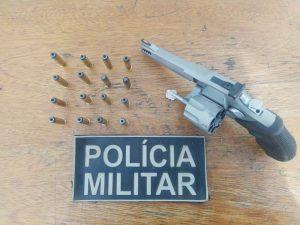PM prende homem com revólver após desentendimento em São Gabriel do Oeste