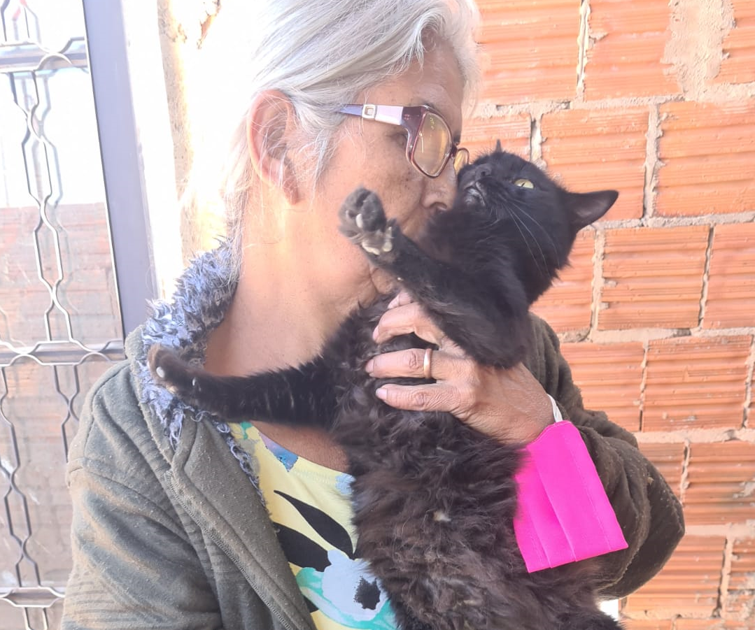 Apaixonada por animais acusada de maltratar cachorro em TL diz que foi massacrada por crime que nunca cometeria