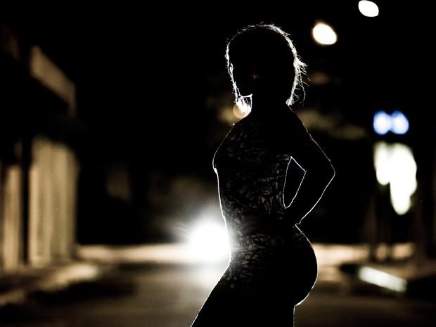 Briga por programa sexual acaba com mulher e motorista de aplicativo em delegacia Briga por programa sexual acaba com mulher e motorista de aplicativo em delegacia