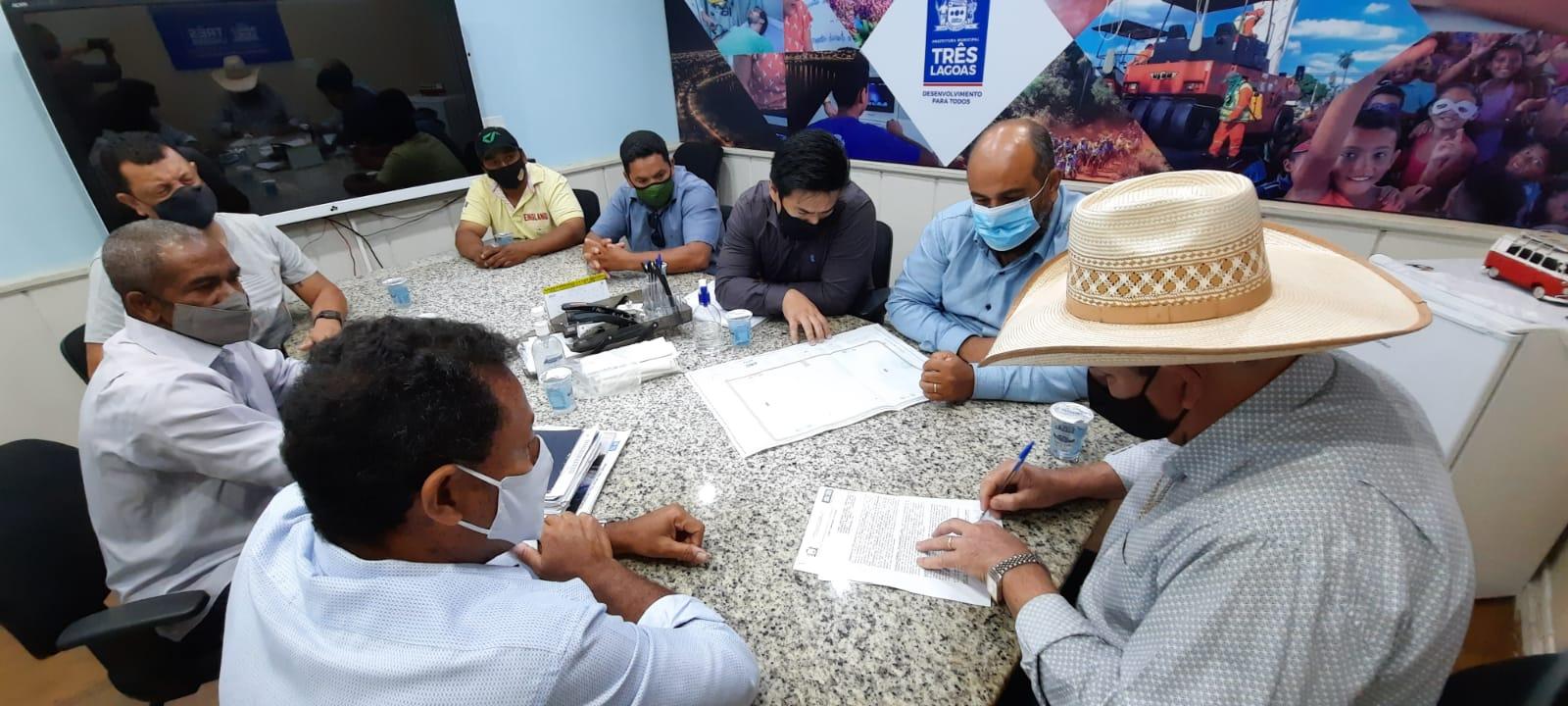 Campo de futebol do Jardim Novo Alvorada passará por obras de melhorias