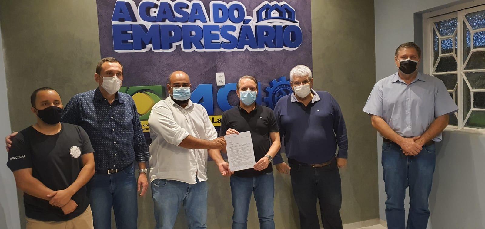 Deputados visitam Três Lagoas e recebem reivindicações do SRTL e demais entidades