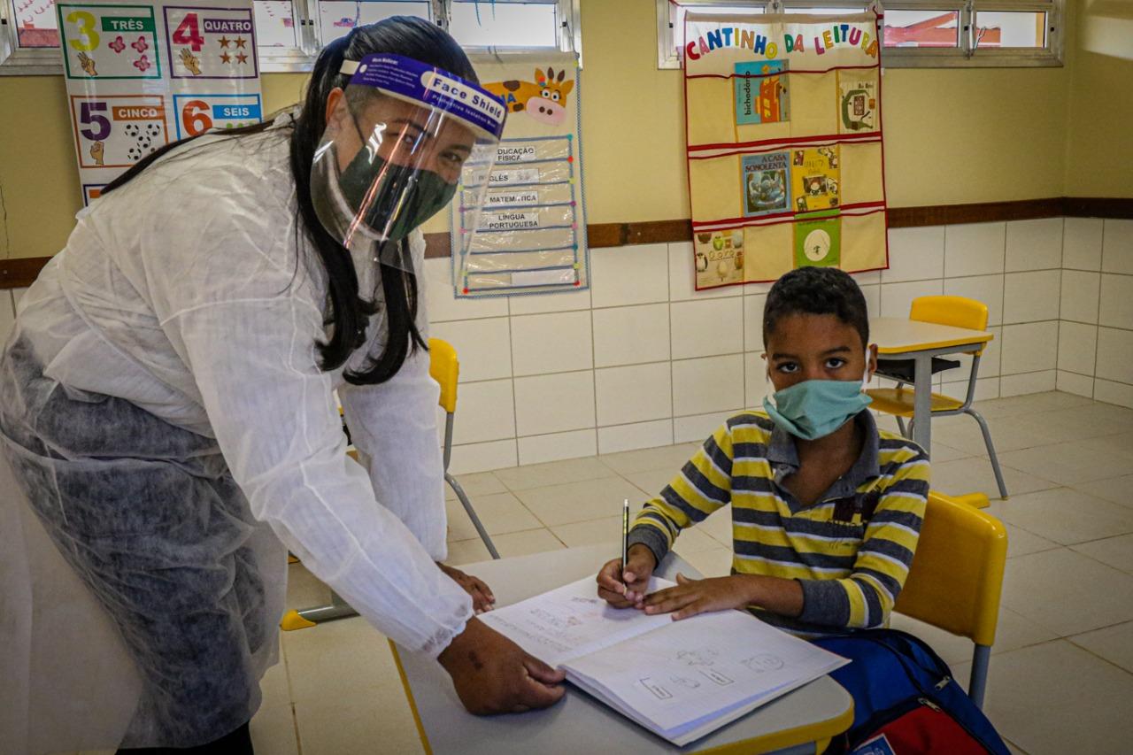 Em mais uma semana de aulas, REME recebe segunda metade dos alunos presencialmente