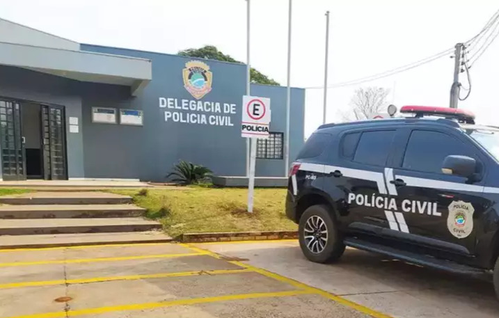 Filha escuta pedido de socorro e homem é preso por estuprar mulher de 100 anos