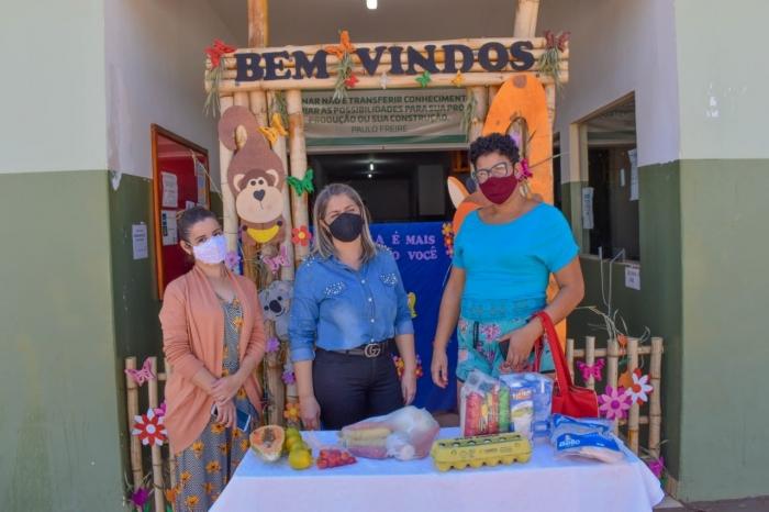 Prefeitura faz nova entrega de kits merenda a alunos da Rede Municipal de Ensino de Selvíria