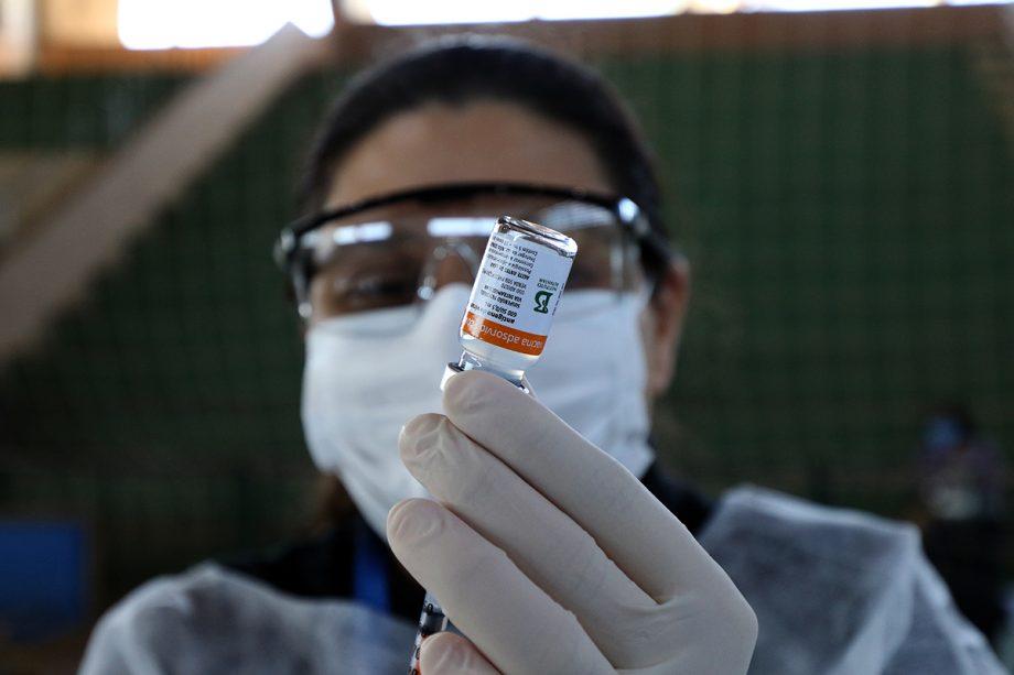 SMS anuncia 2ª dose de Astrazeneca e Pfizer e reforça necessidade do Cartão SUS