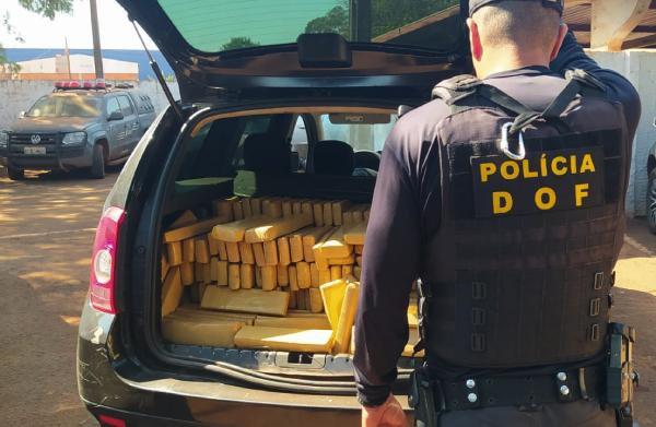 Traficante morre em troca de tiros com policiais após fugir e tentar abandonar droga Traficante morre em troca de tiros com policiais após fugir e tentar abandonar droga