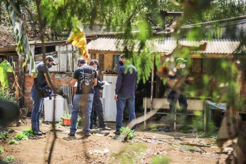 Vizinho sente falta e encontra morador morto dentro de casa em Campo Grande Vizinho sente falta e encontra morador morto dentro de casa em Campo Grande