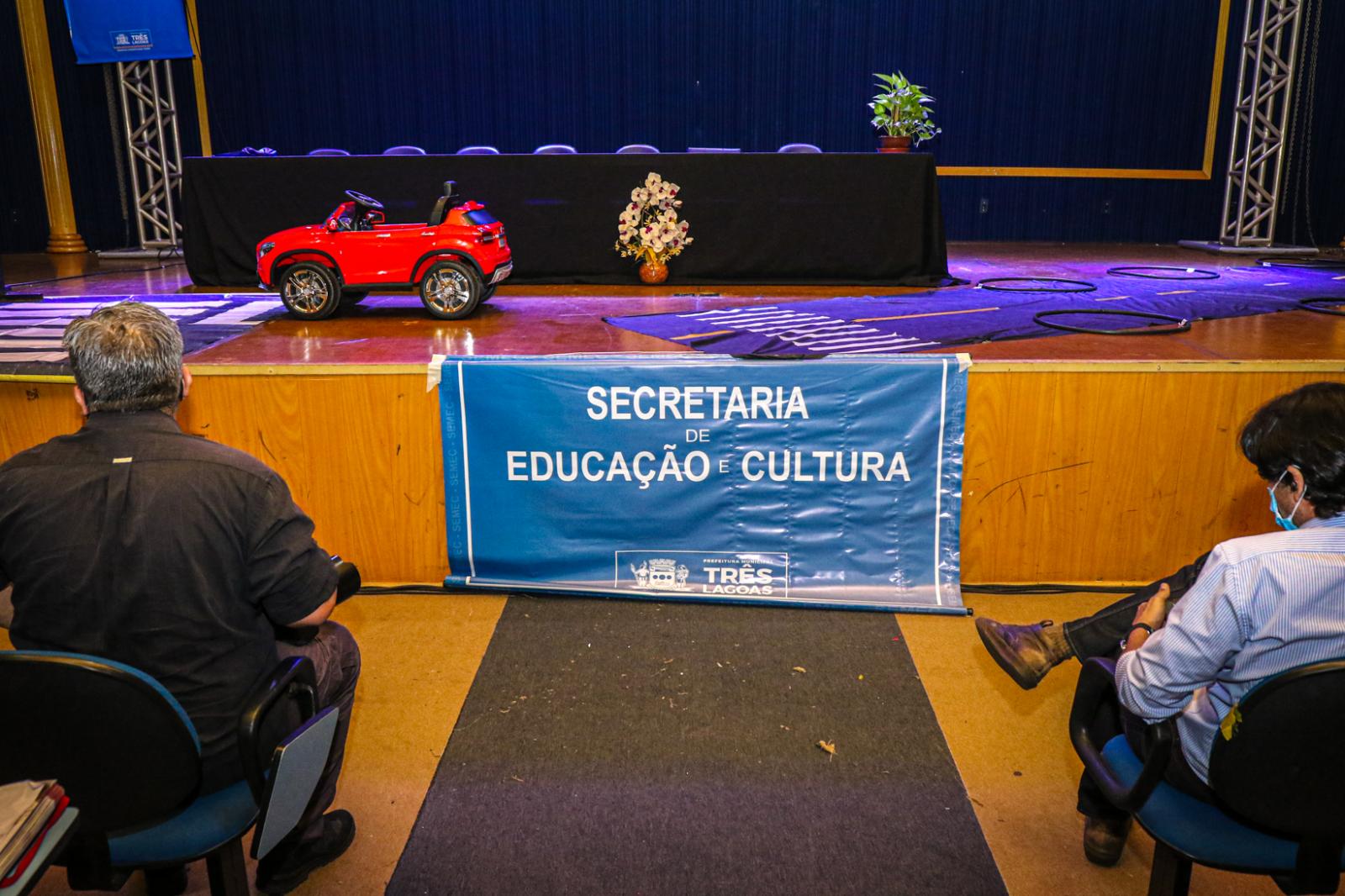 SEMEC e PRF fazem lançamento do Projeto Pedagógico “Educar PRF” em Três Lagoas