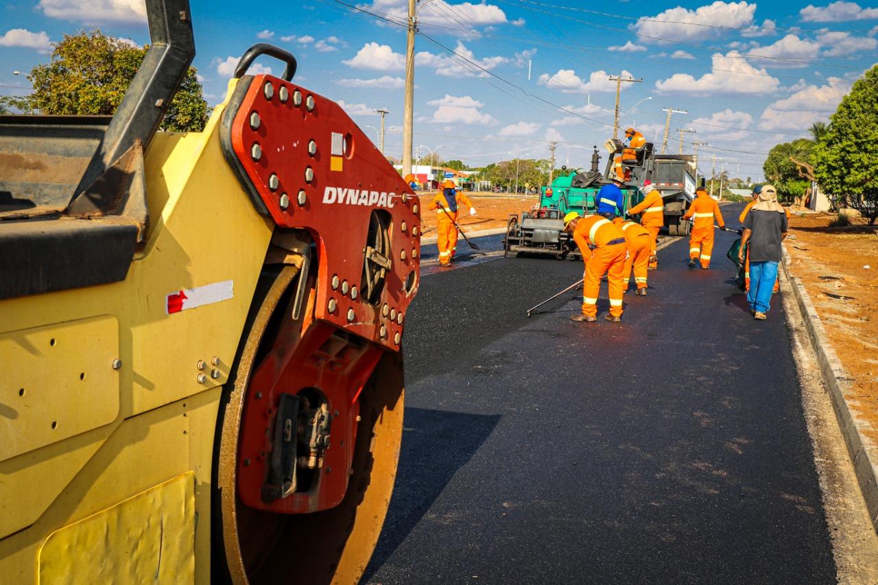 Bairro Jardim Brasília recebe obras de pavimentação