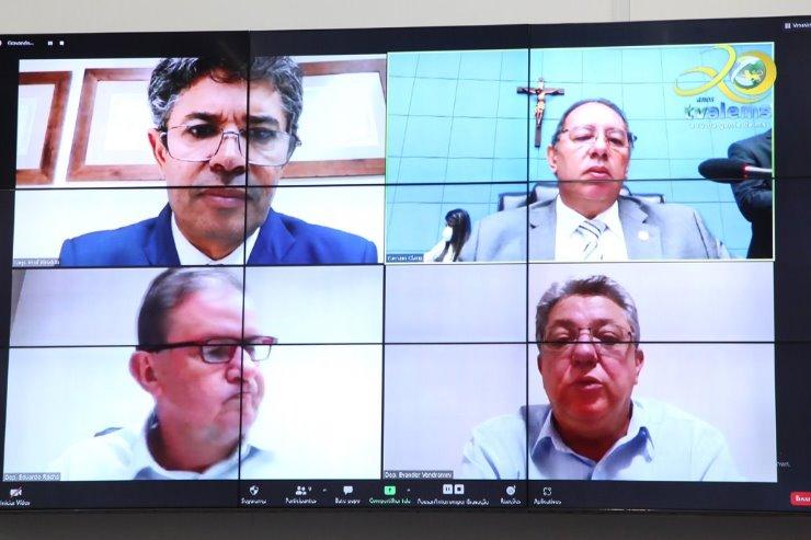 A proposta estabelece a política de fomento ao processo de alfabetização de crianças nas redes públicas de ensino A proposta estabelece a política de fomento ao processo de alfabetização de crianças nas redes públicas de ensino
