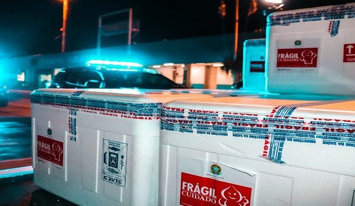 Mato Grosso do Sul recebe mais 71.760 doses de vacina contra a Covid-19 nesta sexta-feira