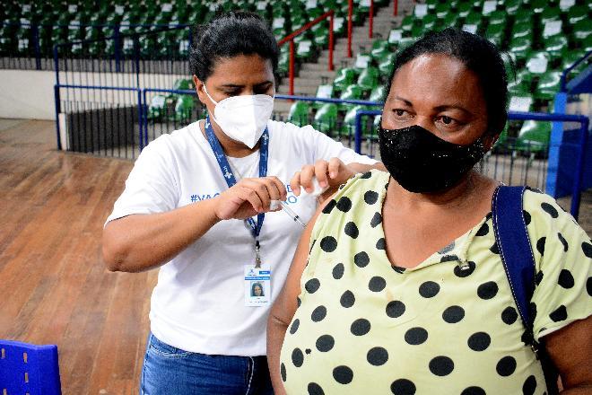 Média de vacinação despenca 85% e secretário de Saúde cobra empenho dos municípios