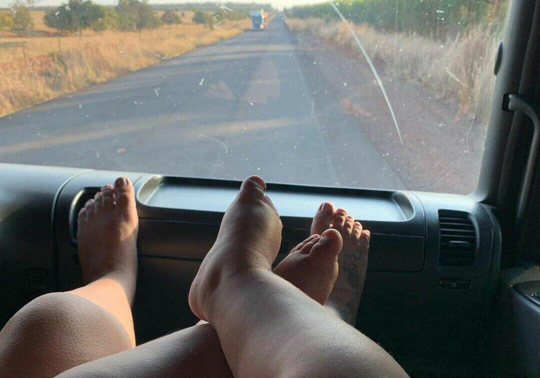 Pais e bebê sempre viajavam juntos, até acidente que matou os 3 em rodovia Pais e bebê sempre viajavam juntos, até acidente que matou os 3 em rodovia