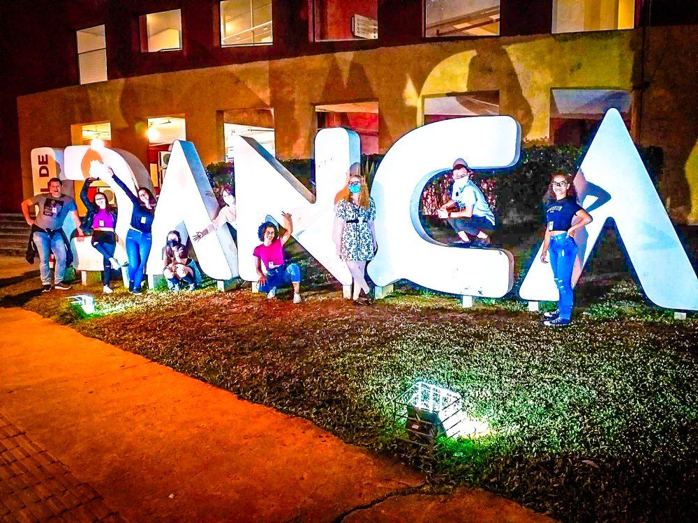 Com apoio da SEJUVEL, grupo três-lagoense participa de Festival de Dança em Joinville – SC