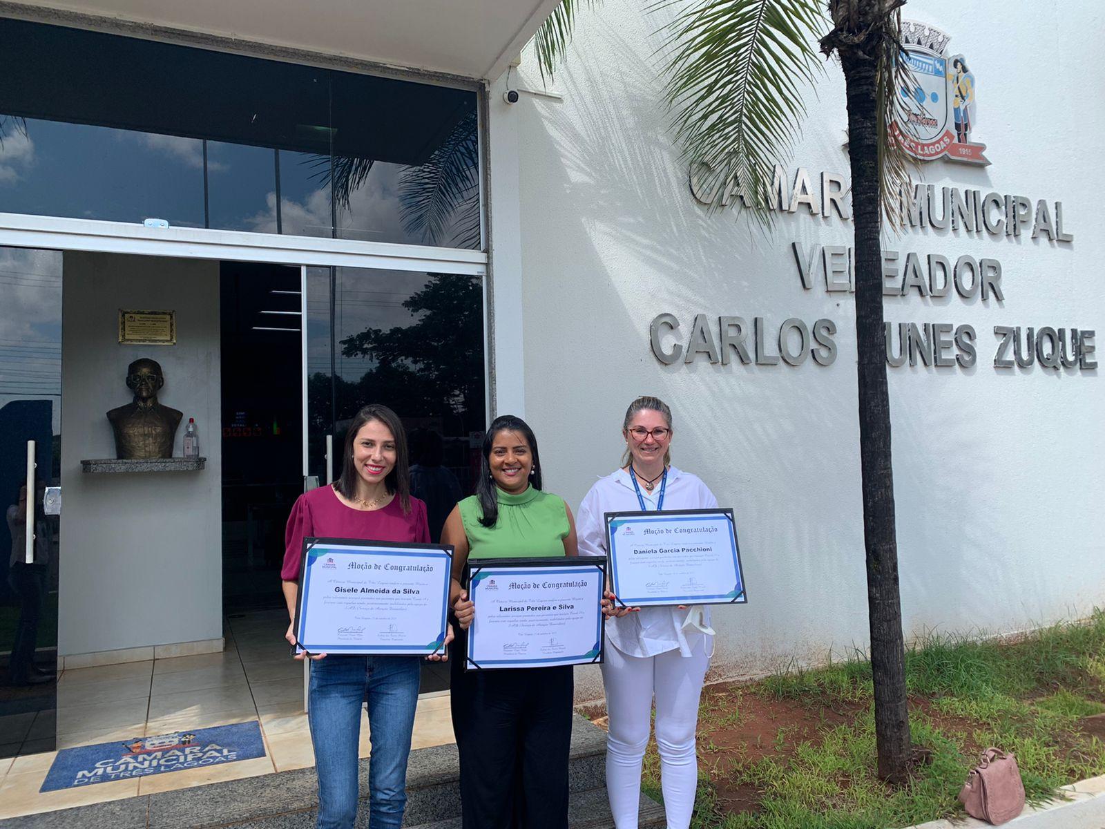 Fisioterapeutas da SAD recebem Moção de Congratulação pelos esforços na reabilitação de cerca de 600 pacientes pós-covid Fisioterapeutas da SAD recebem Moção de Congratulação pelos esforços na reabilitação de cerca de 600 pacientes pós-covid