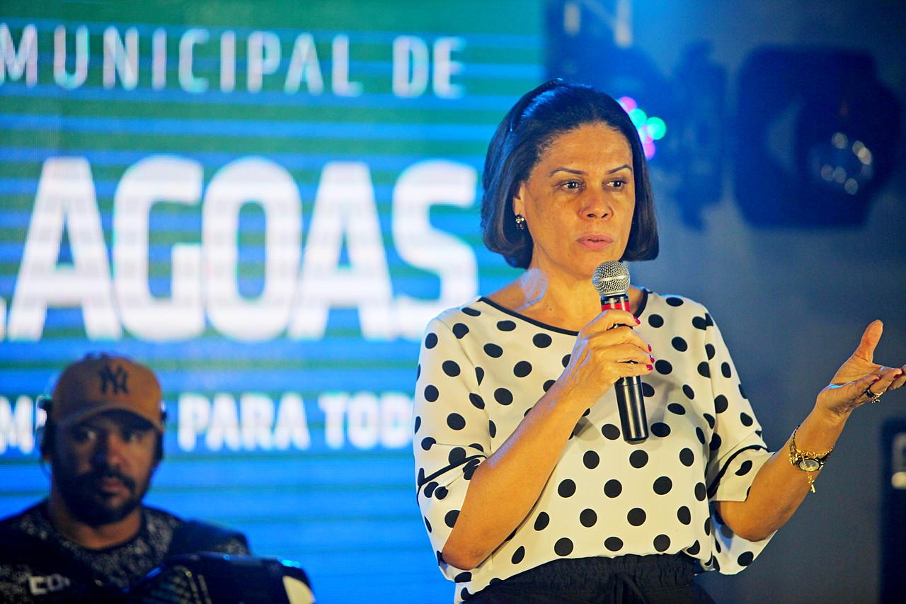 Mais de 130 brinquedos são arrecadados em Live Solidária realizada em Três Lagoas
