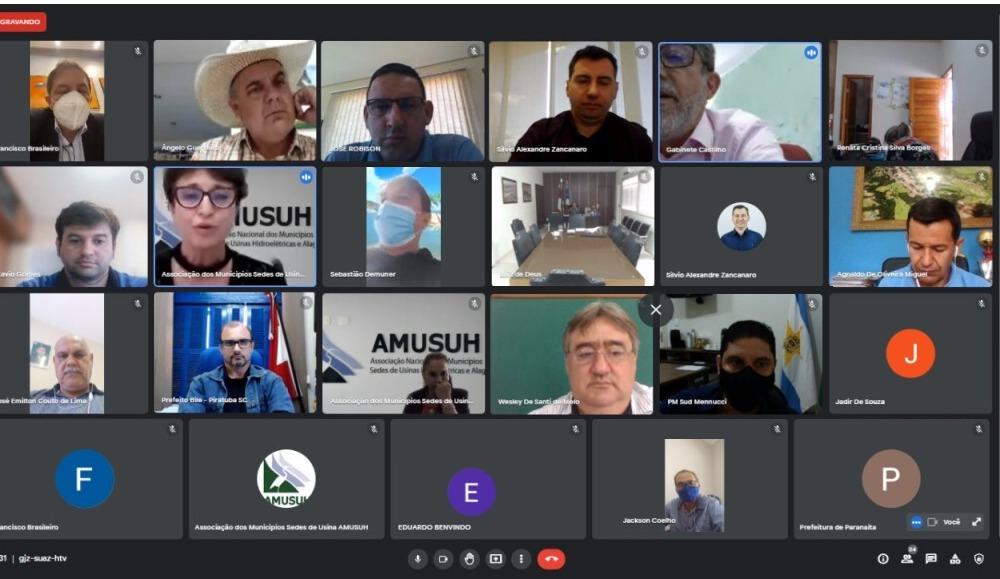 Reunião da Amusuh discute perdas dos municípios com a Reforma Tributária