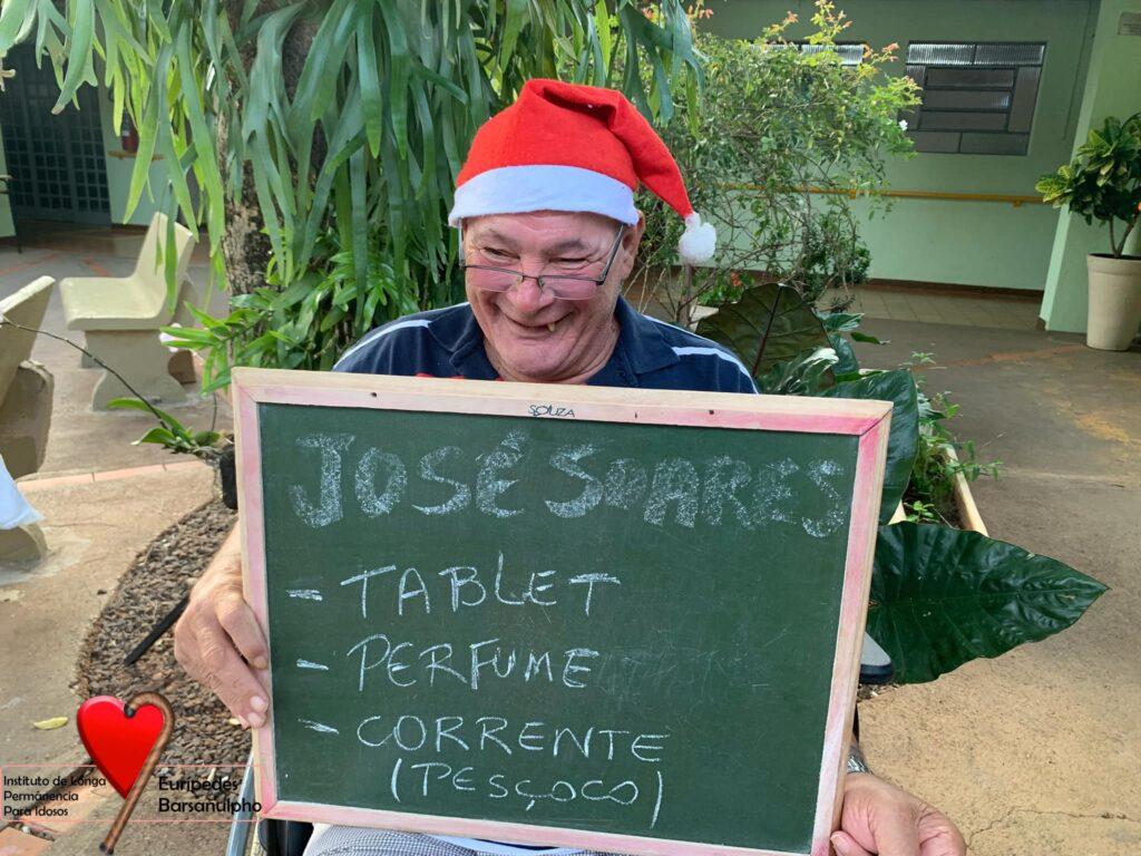Campanha “Natal de Luz” leva amor e afeto ao Lar dos Idosos de Três Lagoas