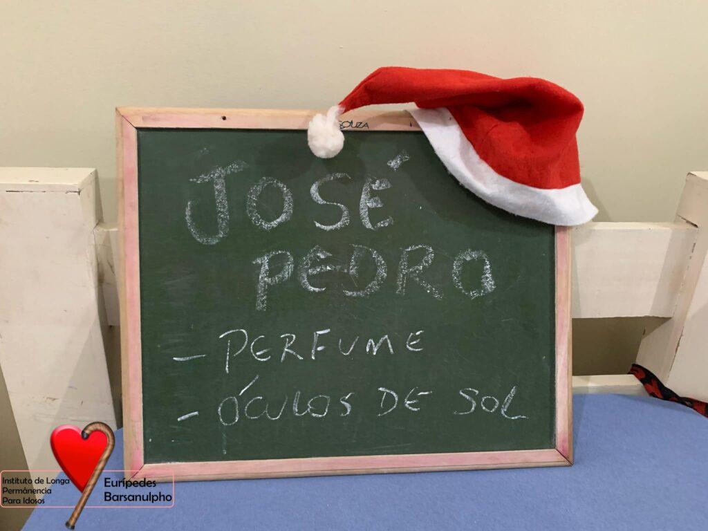 Campanha “Natal de Luz” leva amor e afeto ao Lar dos Idosos de Três Lagoas