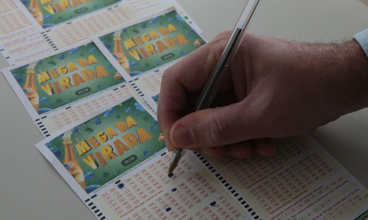 Apostas para a Mega da Virada começam nesta terça Apostas para a Mega da Virada começam nesta terça