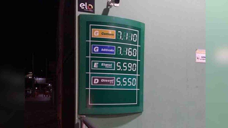 Com nova alta, litro de gasolina chega a custar até R$ 7,11 em Mato Grosso do Sul Com nova alta, litro de gasolina chega a custar até R$ 7,11 em Mato Grosso do Sul