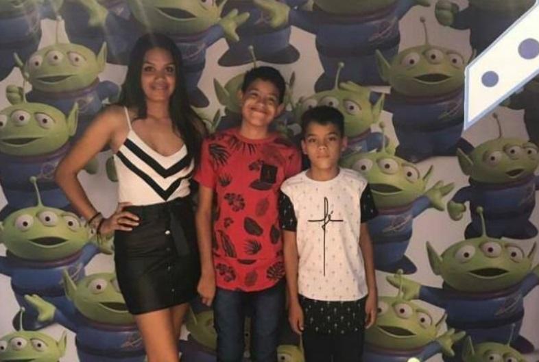 Filho morre em acidente e memórias vão embora com celular roubado