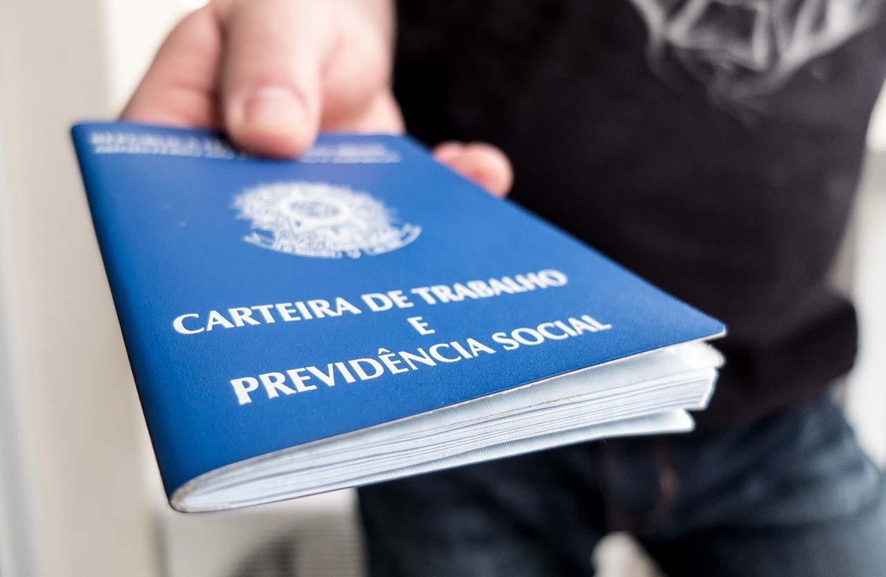 Funtrab abre a segunda semana de dezembro com oferta de 2,6 mil vagas de emprego