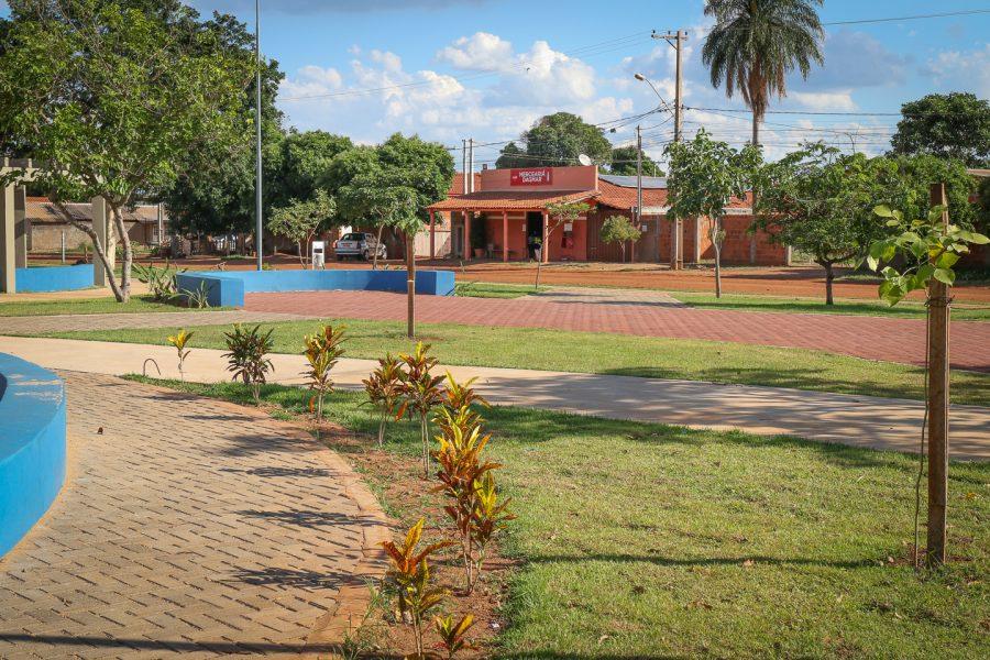 Moradores do Jardim das Acácias se unem para fiscalizar e cuidar da nova praça do bairro