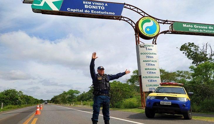 Operação Boas Festas segue com fiscalização intensa nas rodovias até o dia 3 de janeiro Operação Boas Festas segue com fiscalização intensa nas rodovias até o dia 3 de janeiro