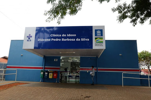 Homem invade Clínica do Idoso, danifica ponto eletrônico e furta botijão de gás