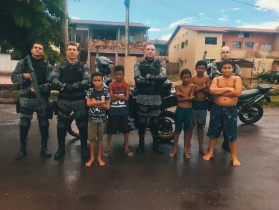 Getam é surpreendida com admiração de garotos