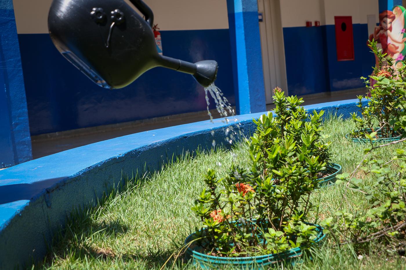 Escola de TL economiza 6 mil litros de água apenas coletando drenos do ar condicionado