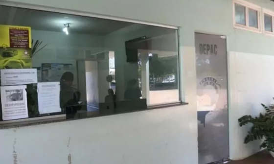 Próximo a UNEI, motorista de veículo abre a porta e foge para não ser abordado por PM
