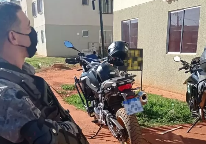 GETAM prende homem com mandado de prisão em aberto GETAM prende homem com mandado de prisão em aberto