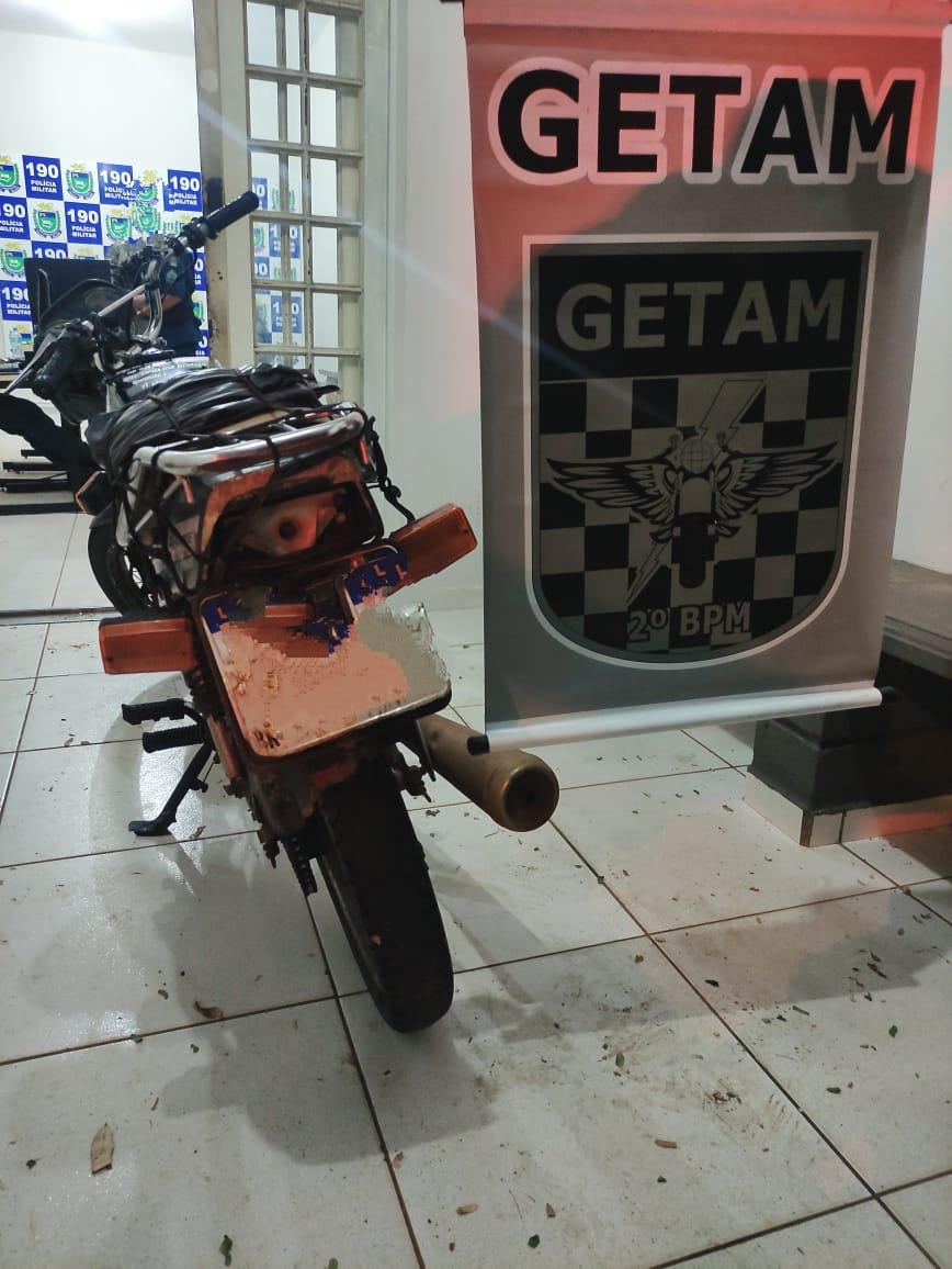 GETAM prende homem realizando manobras perigosas no Santa Rita GETAM prende homem realizando manobras perigosas no Santa Rita