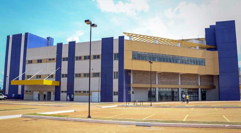 Hospital Regional começa a ser equipado para entrar em operação Hospital Regional começa a ser equipado para entrar em operação