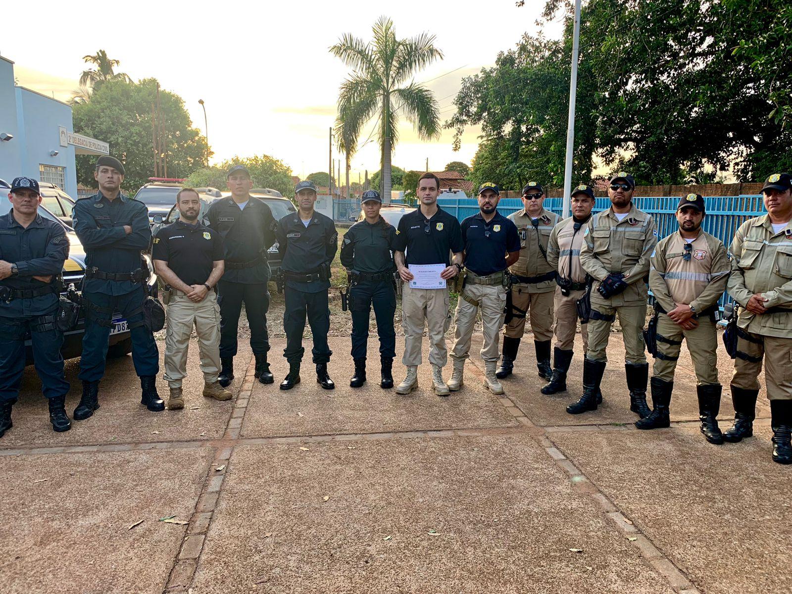 Diretoria de Trânsito ministra instrução Básica de Pilotagem em Motocicletas para o 3ª Bateria de Artilharia Antiaérea de Três Lagoas