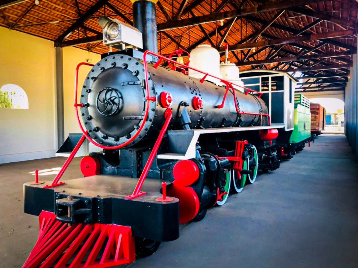 Após melhorias no galpão que abriga a locomotiva, Exposição Maria Fumaça retornará no próximo mês