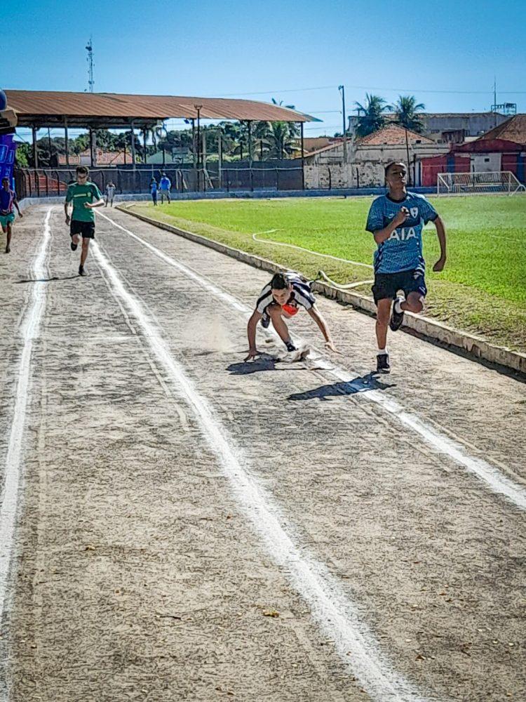 Com Escola Estadual LULOCA campeã em duas modalidades, SEJUVEL define vencedores dos JET’s de atletismo, vôlei de praia e tênis de mesa
