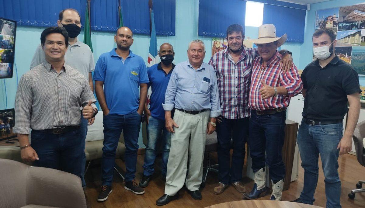 Prefeito de Três Lagoas recebe Associação dos taxistas para tratar melhorias para a categoria