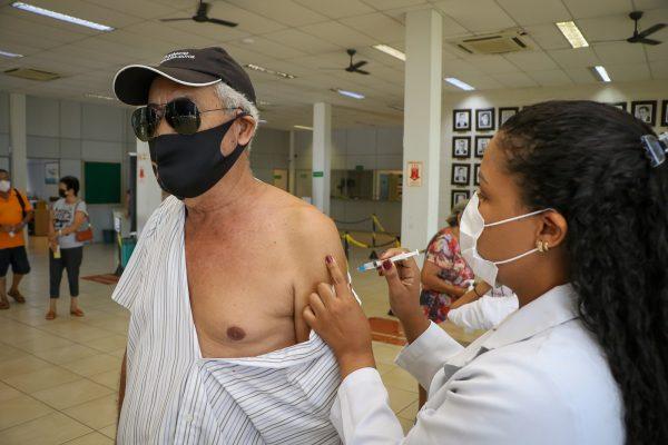 Campanhas de imunização contra Influenza e Sarampo teve início nesta segunda-feira (04)