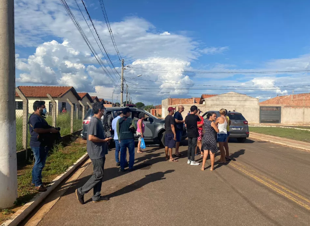 Jovem baleado pela Guarda Civil em Campo Grande segue internado na UTI Jovem baleado pela Guarda Civil em Campo Grande segue internado na UTI