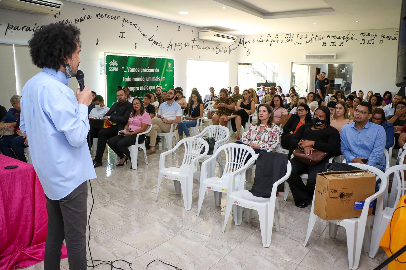 SMAS participa de Seminário “Maio da Diversidade LGBT+”